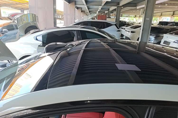 Used Xiaomi Auto SU7 2024 Rear-Drive Ultra-Long Range Advanced Pro-Level Intelligent Driving Version Roof