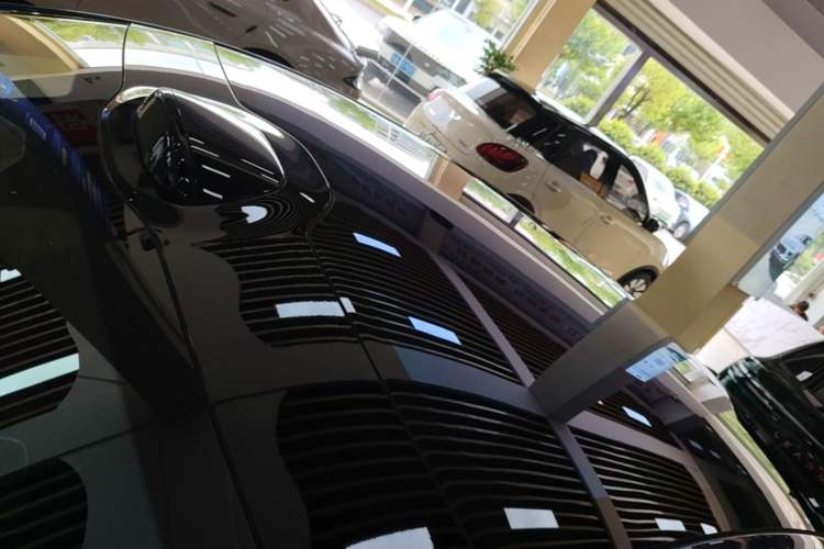 Used Xiaomi Auto SU7 2024 Rear-Drive Ultra-Long Range Advanced Pro-Level Intelligent Driving Version Roof