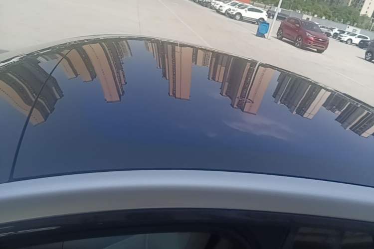 Used Xiaomi Auto SU7 2024 Rear-Drive Long-Range Intelligent Driving Version Roof