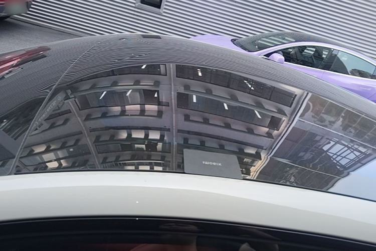 Used Xiaomi Auto SU7 2024 Rear-Drive Long-Range Intelligent Driving Version Roof