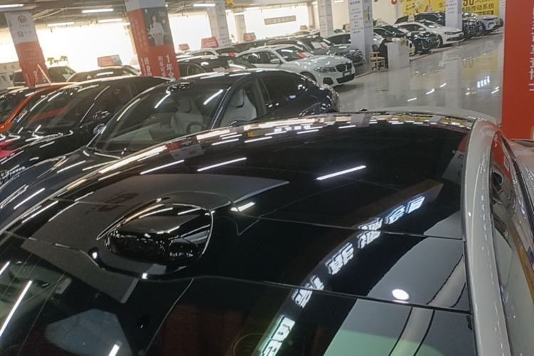 Used Xiaomi Auto SU7 2024 Rear-Drive Ultra-Long Range Advanced Pro-Level Intelligent Driving Version Roof