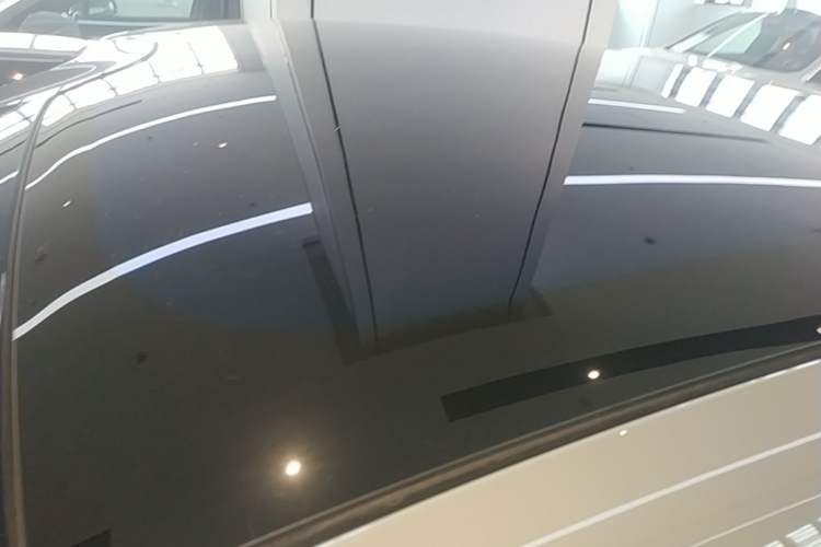 Used Xiaomi Auto SU7 2024 Rear-Drive Ultra-Long Range Advanced Pro-Level Intelligent Driving Version Roof