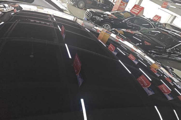 Used Xiaomi Auto SU7 2024 Four-Wheel Drive Ultra-Long Range Advanced Intelligent Driving Max Edition Roof