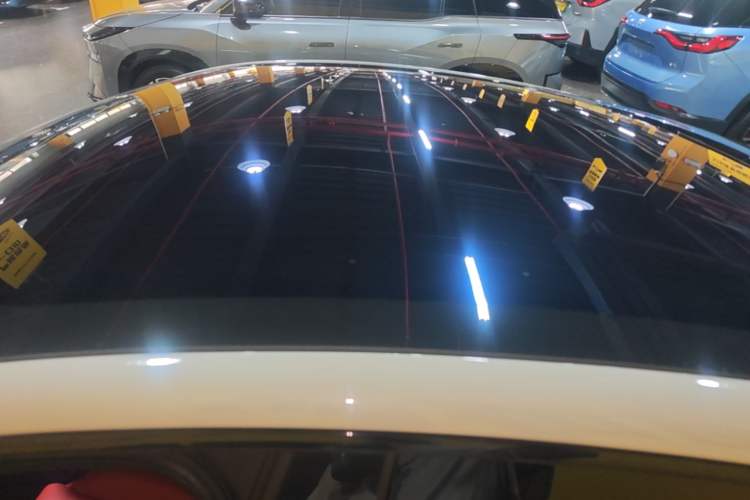 Used Xiaomi Auto SU7 2024 Rear-Drive Long-Range Intelligent Driving Version Roof
