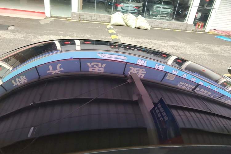 Used Xiaomi Auto SU7 2024 Rear-Drive Long-Range Intelligent Driving Version Roof