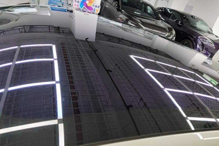 Used Xiaomi Auto SU7 2024 Four-Wheel Drive Ultra-Long Range Advanced Intelligent Driving Max Edition Roof
