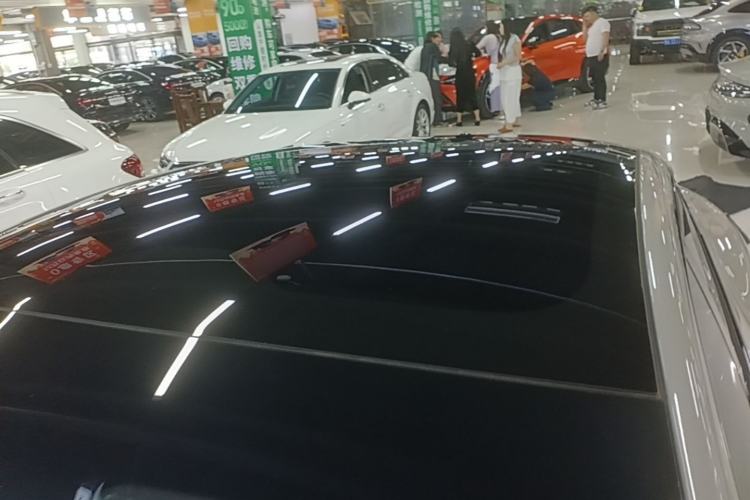 Used Xiaomi Auto SU7 2024 Rear-Drive Long-Range Intelligent Driving Version Roof