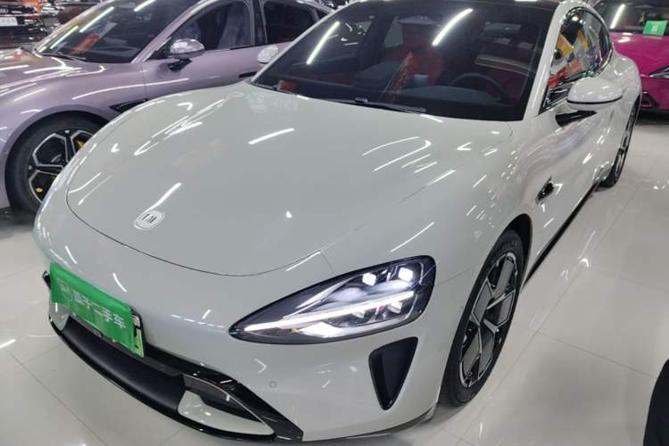 Xiaomi Auto SU7 2024 Rear-Drive Long-Range Intelligent Driving Version