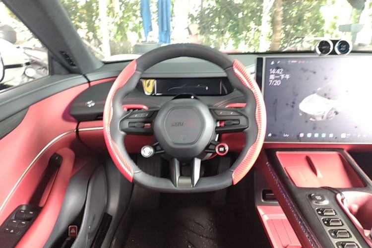 Used Xiaomi Auto SU7 2024 Rear-Drive Ultra-Long Range Advanced Pro-Level Intelligent Driving Version Steering Wheel