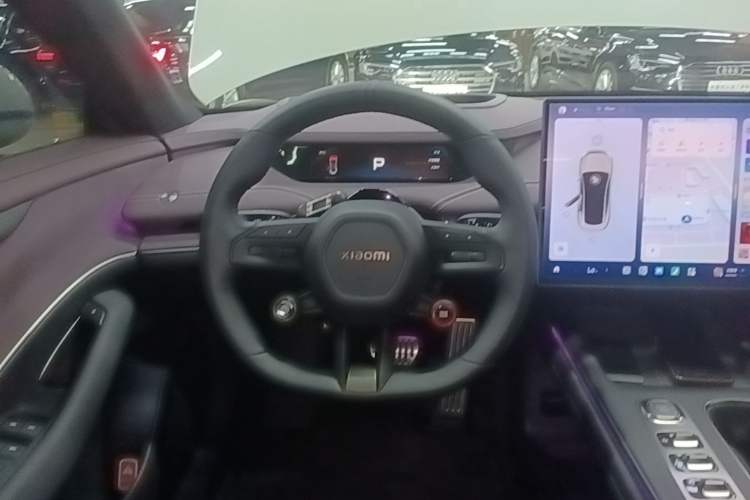 Used Xiaomi Auto SU7 2024 Four-Wheel Drive Ultra-Long Range Advanced Intelligent Driving Max Edition Steering Wheel