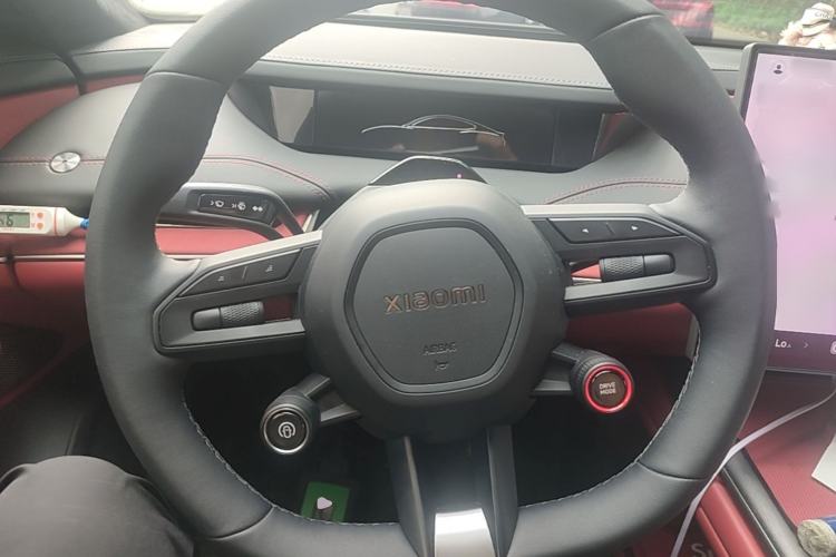 Used Xiaomi Auto SU7 2024 Four-Wheel Drive Ultra-Long Range Advanced Intelligent Driving Max Edition Steering Wheel