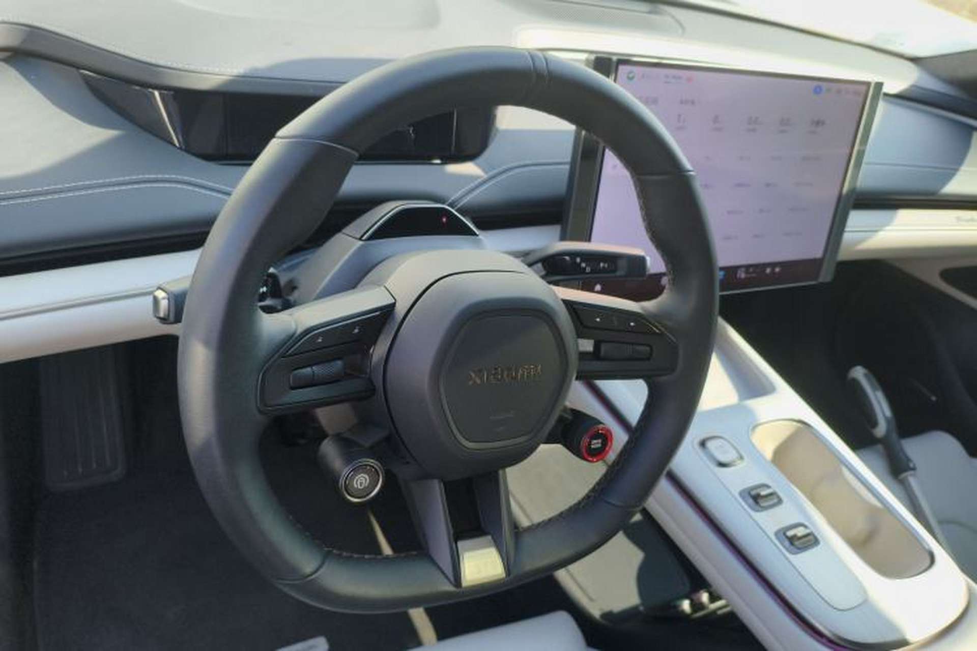 Used Xiaomi Auto SU7 2024 Rear-Drive Long-Range Intelligent Driving Version Steering Wheel