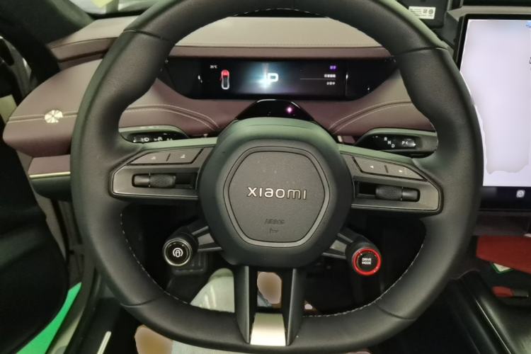 Used Xiaomi Auto SU7 2024 Four-Wheel Drive Ultra-Long Range Advanced Intelligent Driving Max Edition Steering Wheel