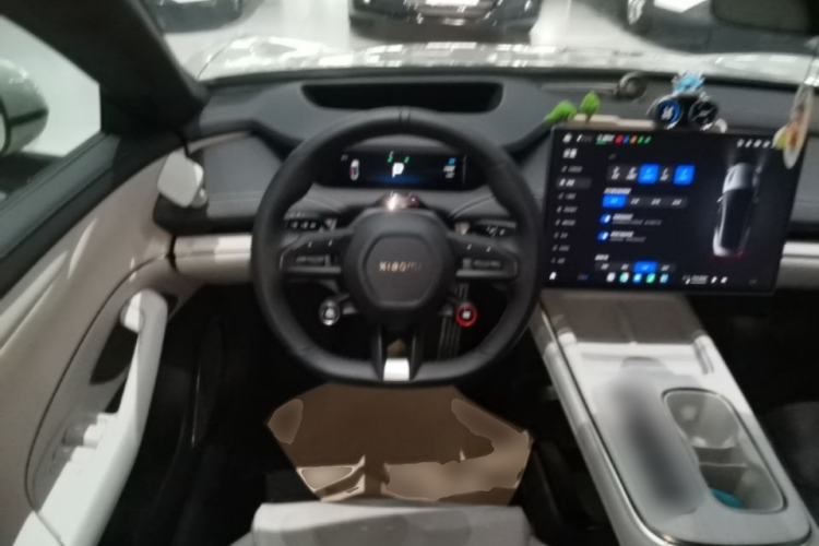 Used Xiaomi Auto SU7 2024 Four-Wheel Drive Ultra-Long Range Advanced Intelligent Driving Max Edition Steering Wheel