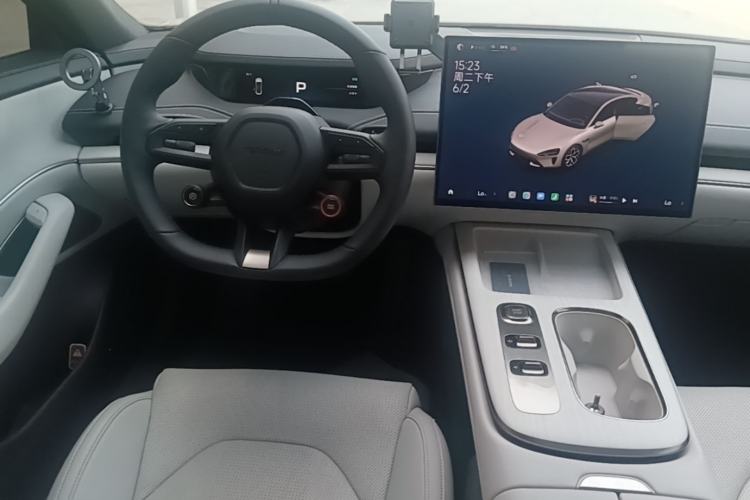 Used Xiaomi Auto SU7 2024 Rear-Drive Long-Range Intelligent Driving Version Steering Wheel