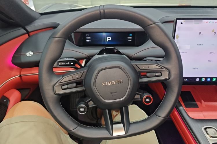 Used Xiaomi Auto SU7 2024 Rear-Drive Ultra-Long Range Advanced Pro-Level Intelligent Driving Version Steering Wheel