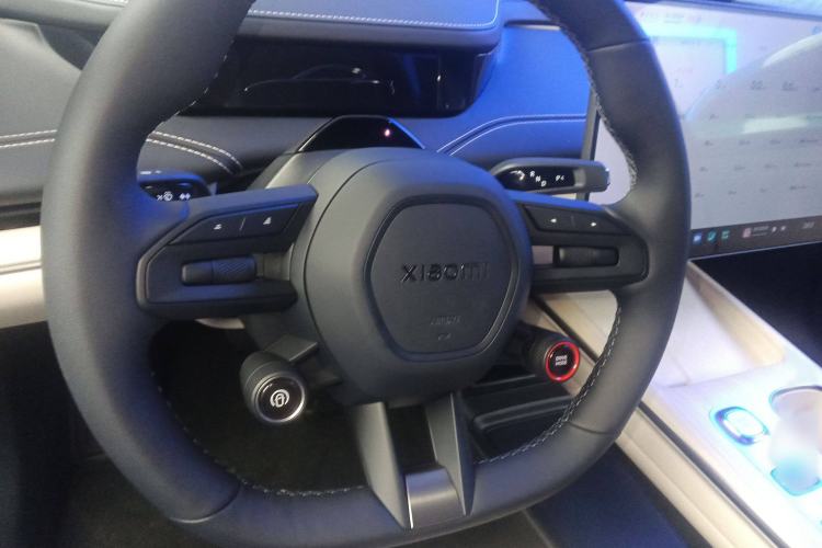 Used Xiaomi Auto SU7 2024 Rear-Drive Long-Range Intelligent Driving Version Steering Wheel