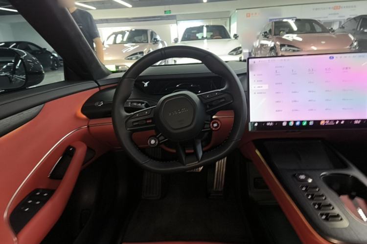 Used Xiaomi Auto SU7 2024 Four-Wheel Drive Ultra-Long Range Advanced Intelligent Driving Max Edition Steering Wheel