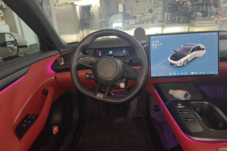 Used Xiaomi Auto SU7 2024 Rear-Drive Standard Founder Edition Steering Wheel