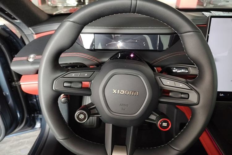 Used Xiaomi Auto SU7 2024 Rear-Drive Ultra-Long Range Advanced Pro-Level Intelligent Driving Version Steering Wheel