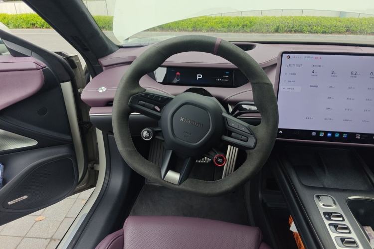 Used Xiaomi Auto SU7 2024 Four-Wheel Drive Ultra-Long Range Advanced Intelligent Driving Max Edition Steering Wheel