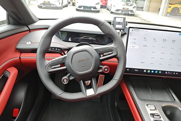 Used Xiaomi Auto SU7 2024 Four-Wheel Drive Ultra-Long Range Advanced Intelligent Driving Max Edition Steering Wheel