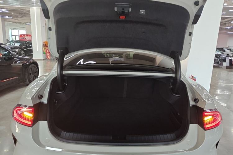 Used Xiaomi Auto SU7 2024 Rear-Drive Long-Range Intelligent Driving Version Trunk