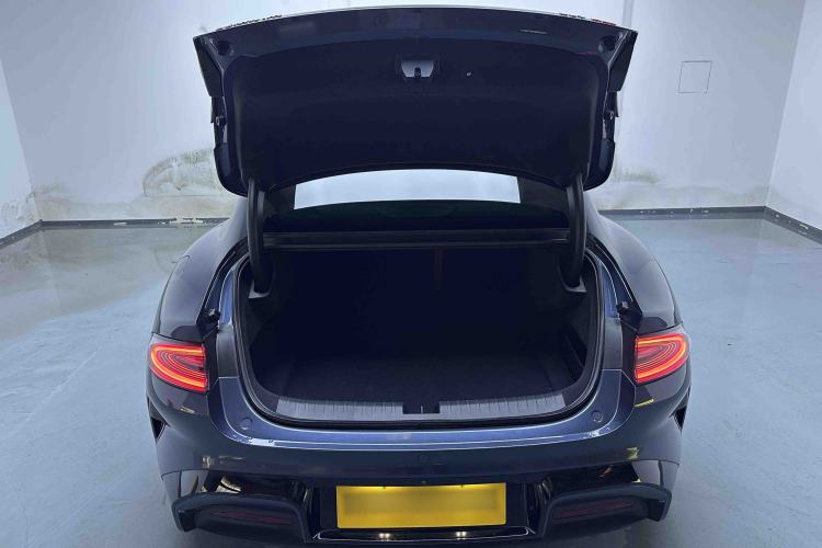 Used Xiaomi Auto SU7 2024 Four-Wheel-Drive Max Founder's Edition Trunk