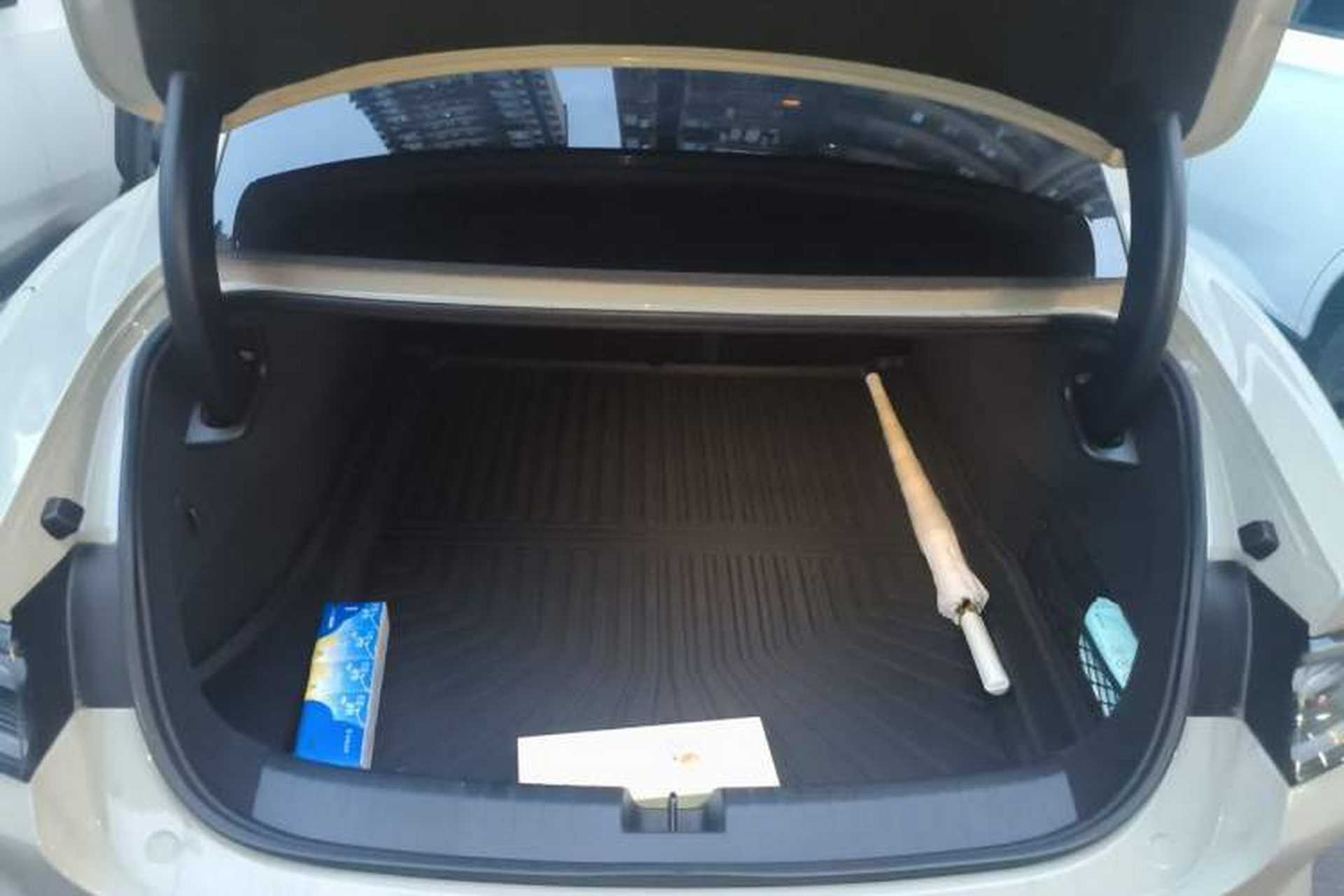 Used Xiaomi Auto SU7 2024 Rear-Drive Long-Range Intelligent Driving Version Trunk