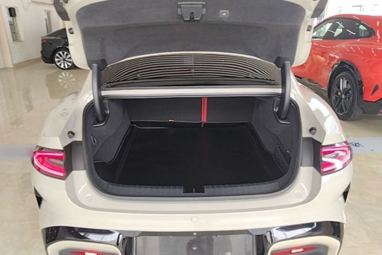 Used Xiaomi Auto SU7 2024 Rear-Drive Ultra-Long Range Advanced Pro-Level Intelligent Driving Version Trunk