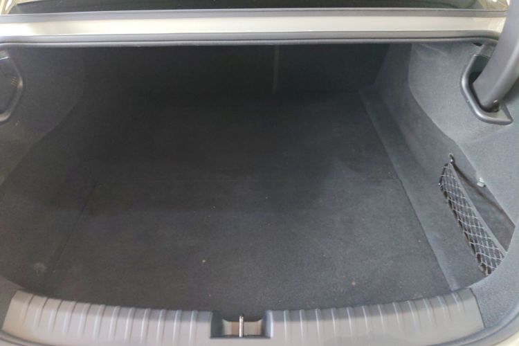 Used Xiaomi Auto SU7 2024 Rear-Drive Long-Range Intelligent Driving Version Trunk