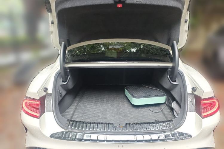 Used Xiaomi Auto SU7 2024 Rear-Drive Ultra-Long Range Advanced Pro-Level Intelligent Driving Version Trunk