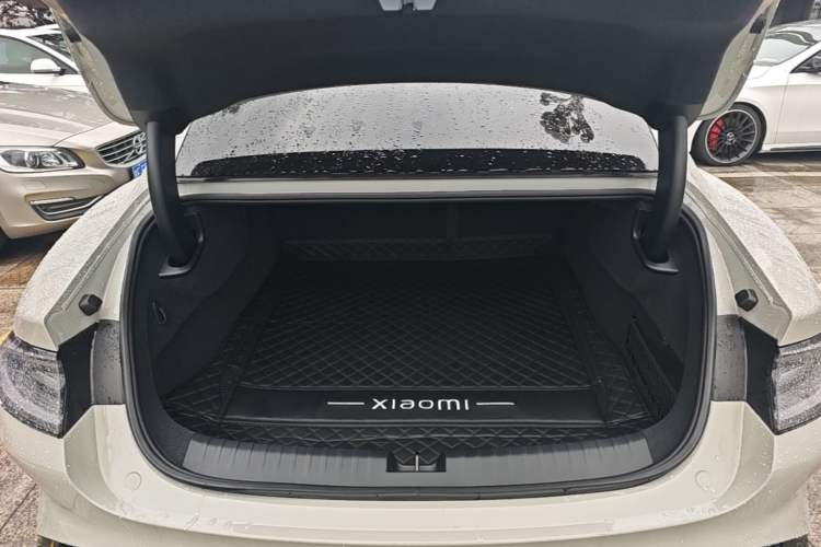 Used Xiaomi Auto SU7 2024 Rear-Drive Ultra-Long Range Advanced Pro-Level Intelligent Driving Version Trunk