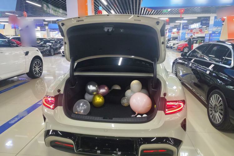 Used Xiaomi Auto SU7 2024 Rear-Drive Long-Range Intelligent Driving Version Trunk