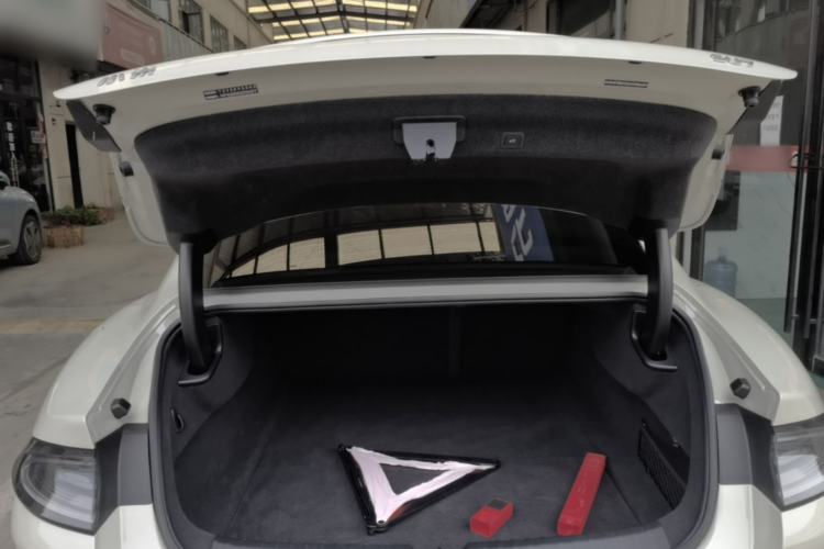 Used Xiaomi Auto SU7 2024 Rear-Drive Long-Range Intelligent Driving Version Trunk