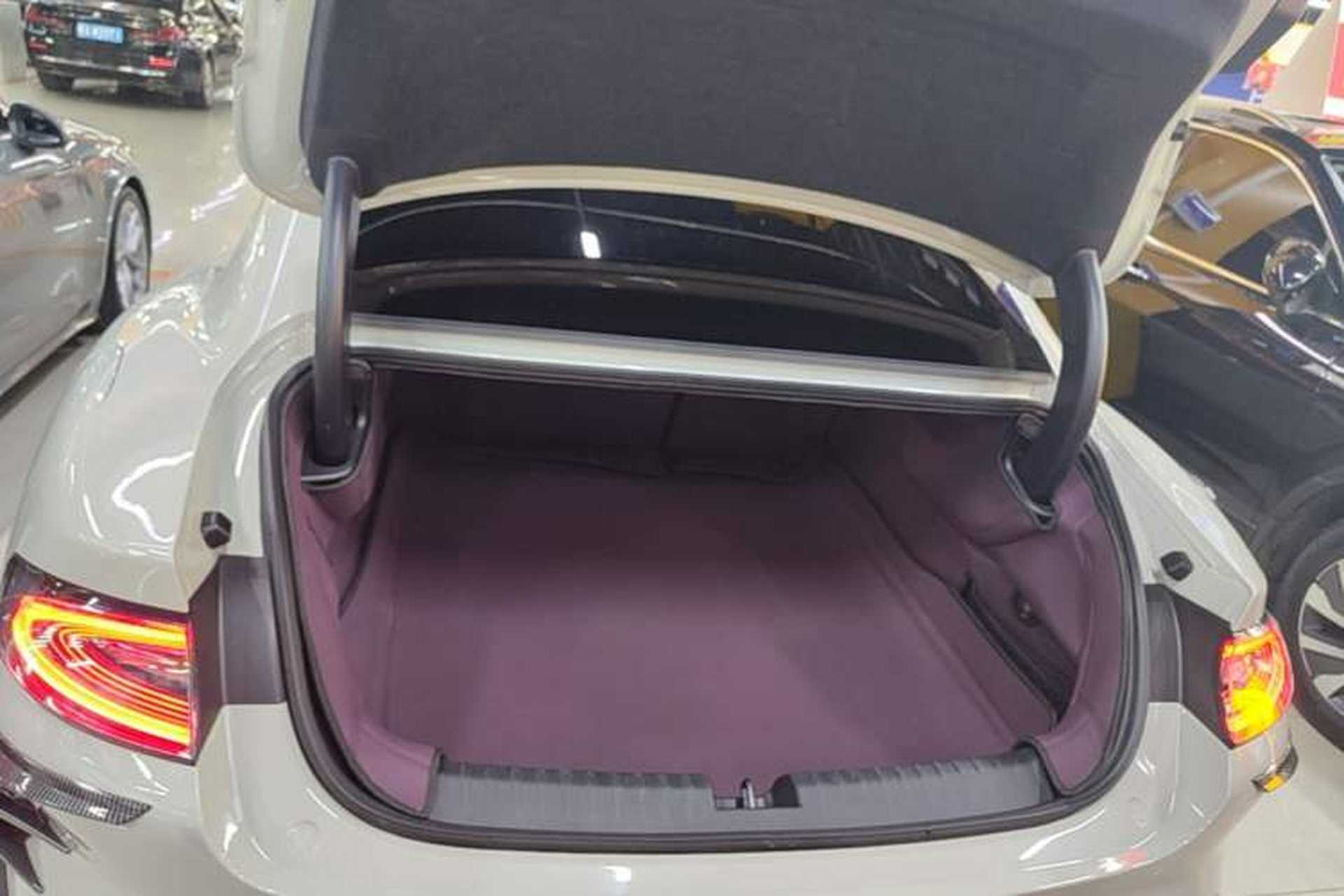 Used Xiaomi Auto SU7 2024 Four-Wheel Drive Ultra-Long Range Advanced Intelligent Driving Max Edition Trunk