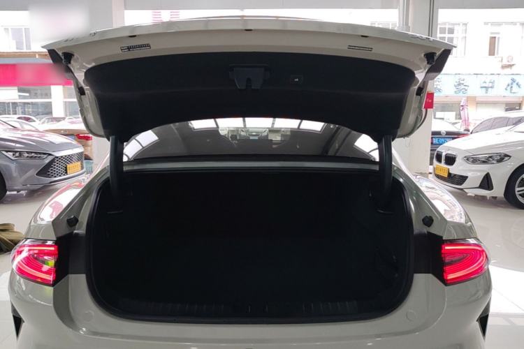 Used Xiaomi Auto SU7 2024 Rear-Drive Ultra-Long Range Advanced Pro-Level Intelligent Driving Version Trunk
