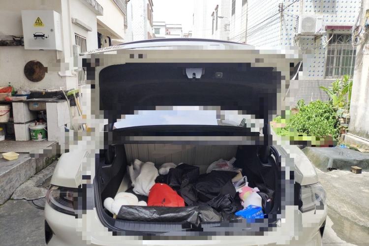 Used Xiaomi Auto SU7 2024 Rear-Drive Long-Range Intelligent Driving Version Trunk