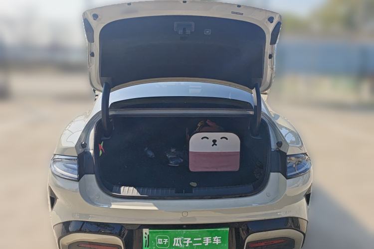 Used Xiaomi Auto SU7 2024 Rear-Drive Ultra-Long Range Advanced Pro-Level Intelligent Driving Version Trunk