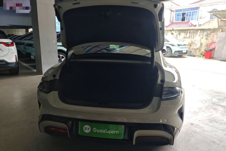 Used Xiaomi Auto SU7 2024 Rear-Drive Long-Range Intelligent Driving Version Trunk