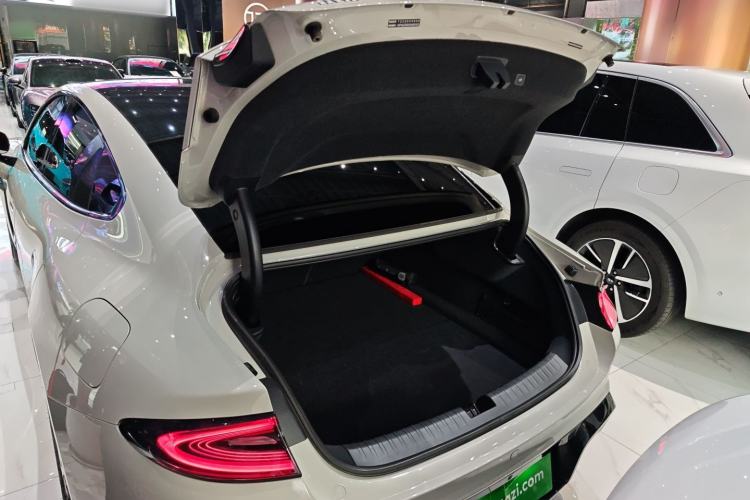 Used Xiaomi Auto SU7 2024 Rear-Drive Standard Founder Edition Trunk