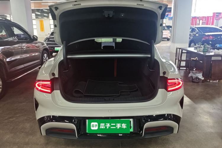 Used Xiaomi Auto SU7 2024 Rear-Drive Ultra-Long Range Advanced Pro-Level Intelligent Driving Version Trunk