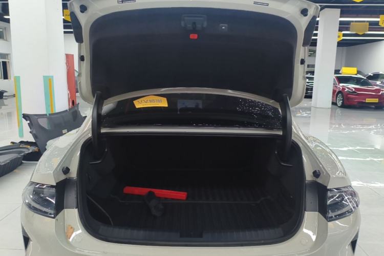 Used Xiaomi Auto SU7 2024 Rear-Drive Ultra-Long Range Advanced Pro-Level Intelligent Driving Version Trunk