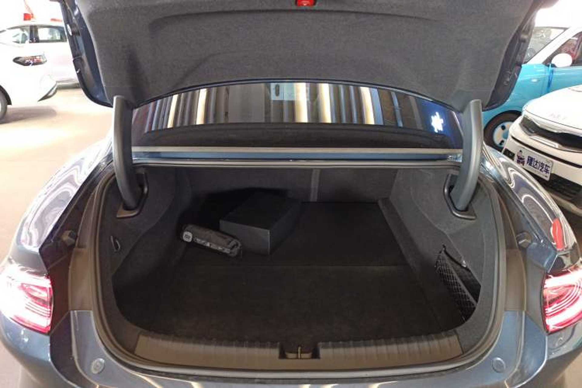 Used Xiaomi Auto SU7 2024 Rear-Drive Ultra-Long Range Advanced Pro-Level Intelligent Driving Version Trunk