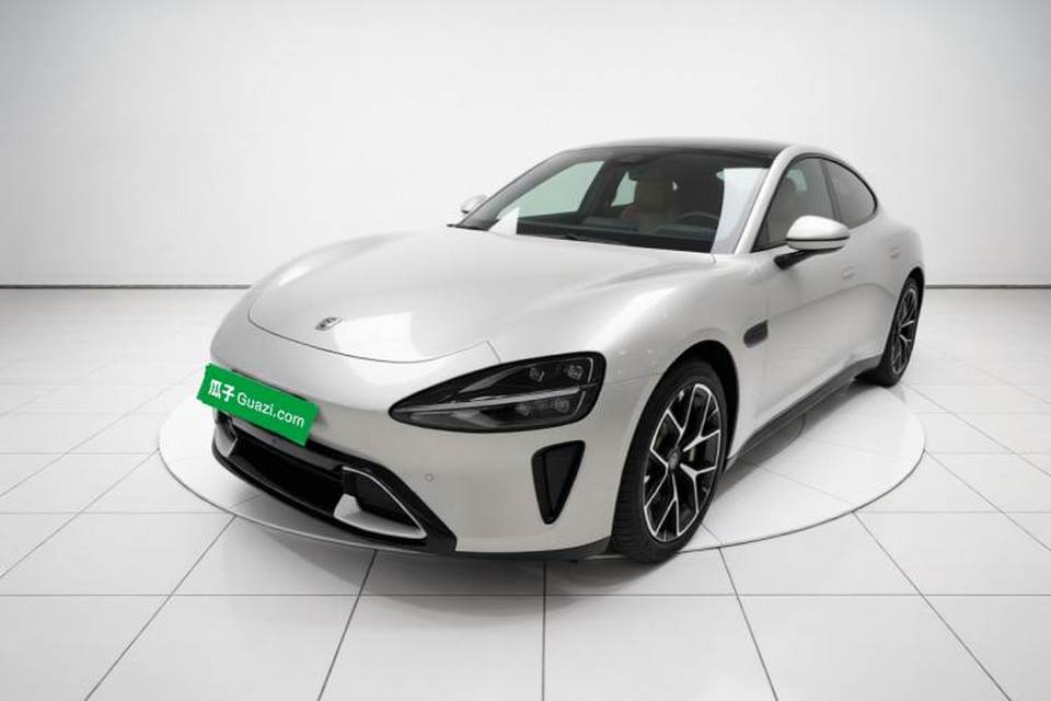 Xiaomi Auto SU7 2024