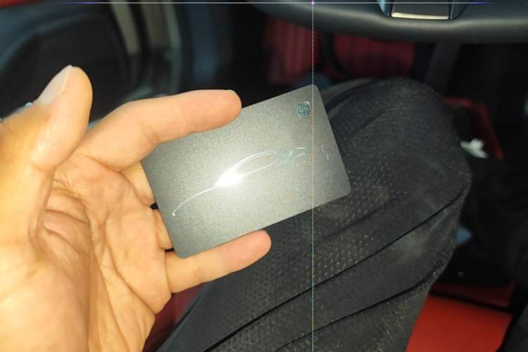 Used Xiaomi Auto SU7 2024 Rear-Drive Long-Range Intelligent Driving Version Vehicle Key