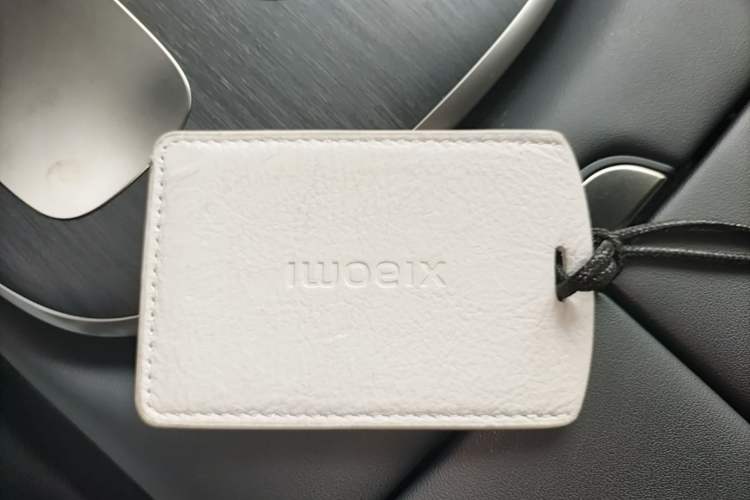 Used Xiaomi Auto SU7 2024 Rear-Drive Long-Range Intelligent Driving Version Vehicle Key