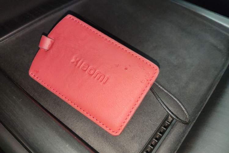 Used Xiaomi Auto SU7 2024 Four-Wheel Drive Ultra-Long Range Advanced Intelligent Driving Max Edition Vehicle Key