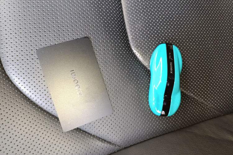 Used Xiaomi Auto SU7 2024 Rear-Drive Standard Founder Edition Vehicle Key
