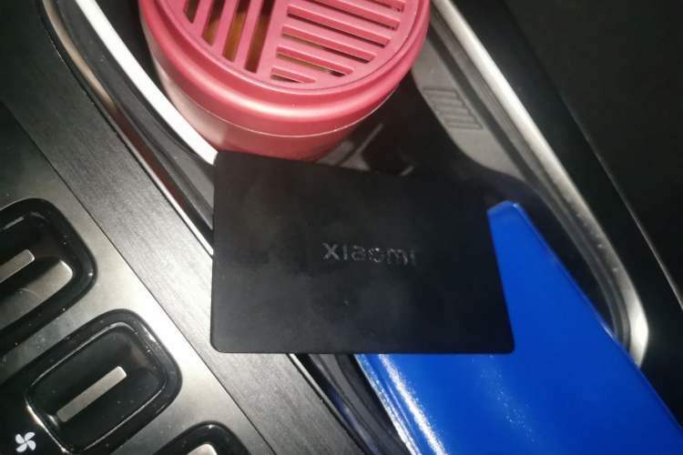 Used Xiaomi Auto SU7 2024 Four-Wheel Drive Ultra-Long Range Advanced Intelligent Driving Max Edition Vehicle Key